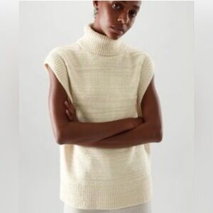 Cos Oversized Textured Knit Vest
